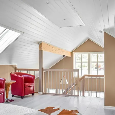 1 Bedroom Beautiful In