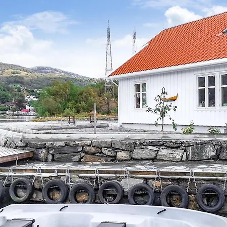 Amazing In Skjoldastraumen