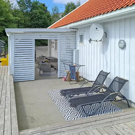 Holiday home 1 Bedroom Beautiful In *